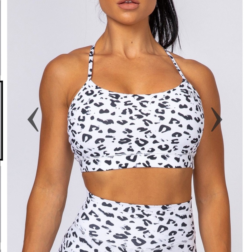 Muscle Nation Snow Leopard Tone Bra-Medium